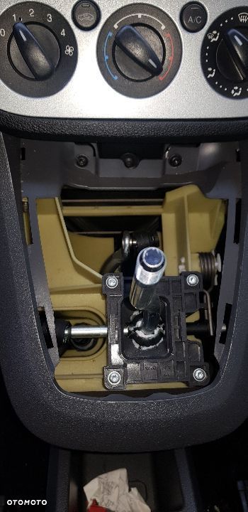 FORD C MAX 1.6 16 V LEWAREK ZMIANY BIEGÓW - 1