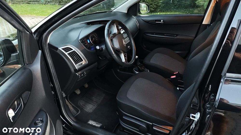 Hyundai i20 1.25 Comfort - 11