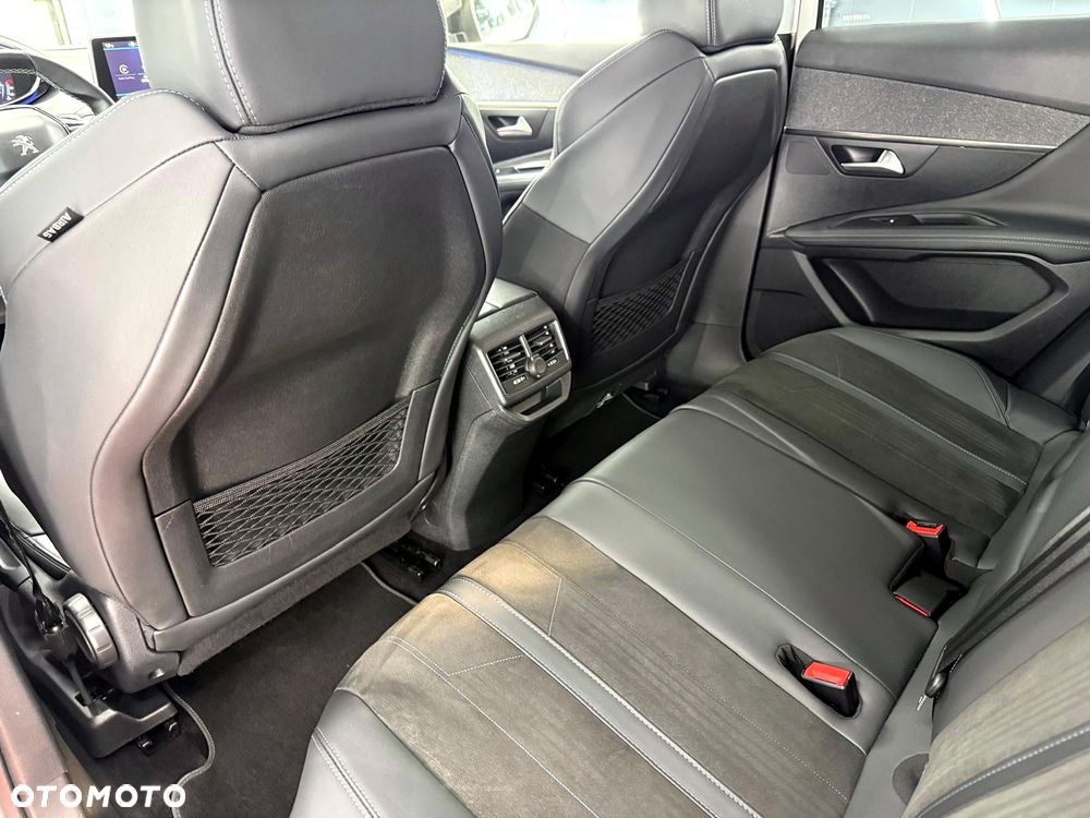 Peugeot 3008 1.5 BlueHDi Crossway S&S EAT8 - 26