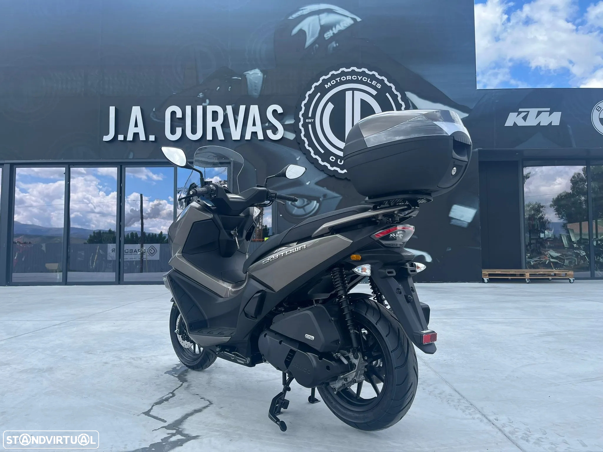 Kymco Skytown 125 - 2