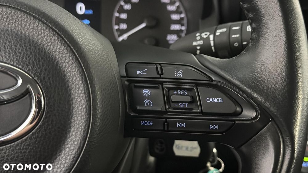 Toyota Yaris 1.5 Comfort - 26