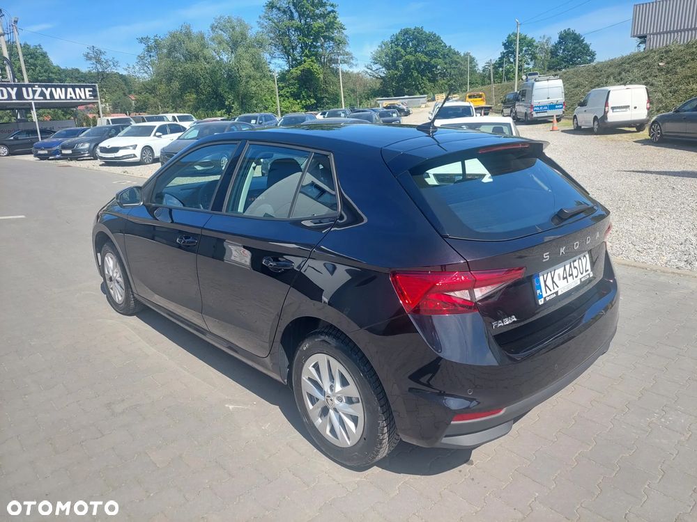 Skoda Fabia 1.0 TSI Selection - 4