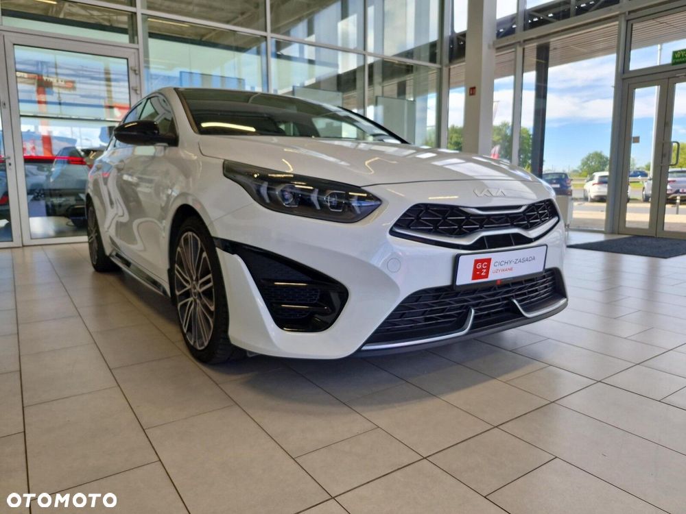 Kia ProCeed - 9