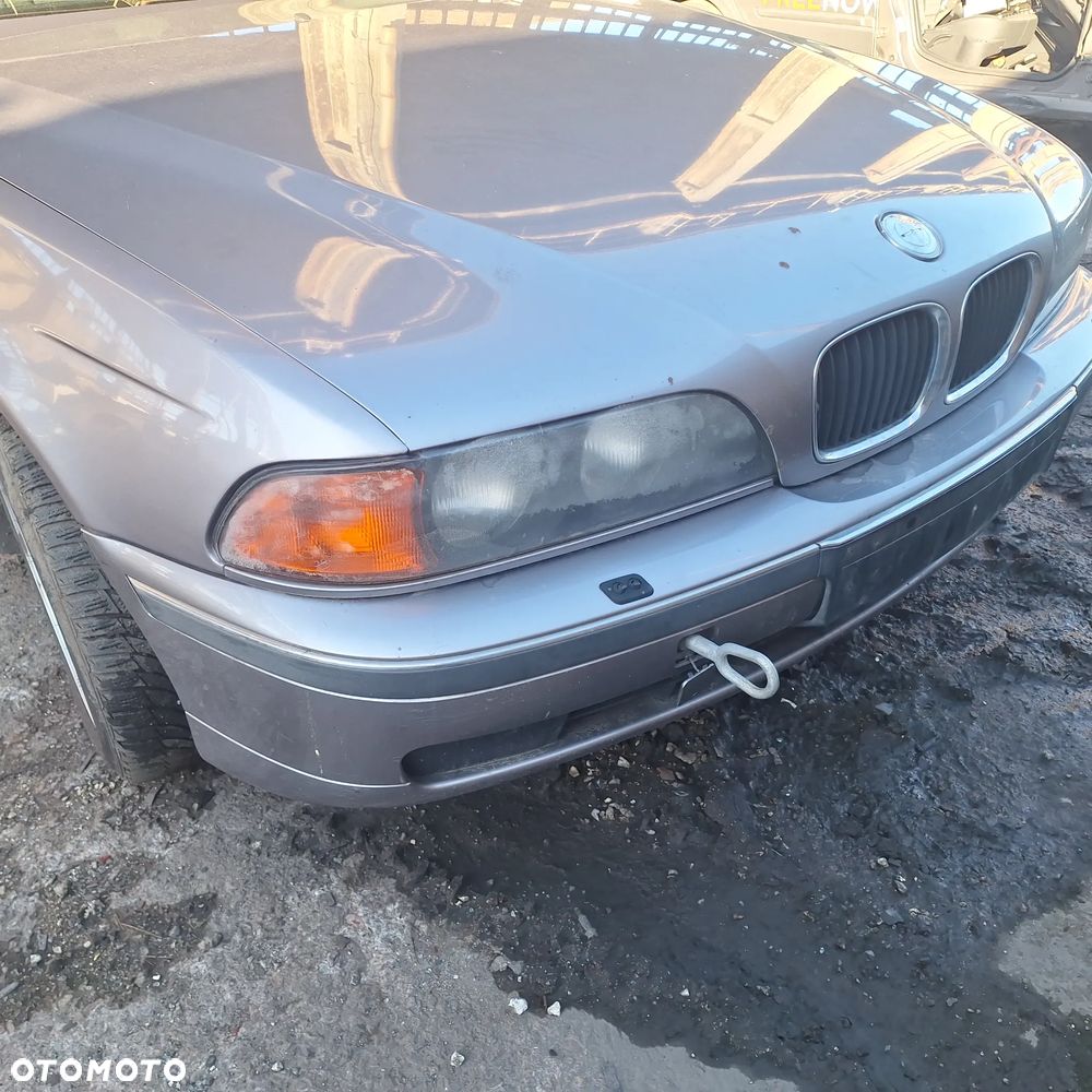 LAMPA PRAWA LEWA PRZOD BMW E39 - 2