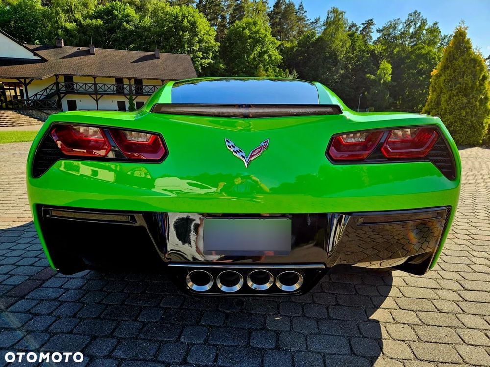Chevrolet Corvette - 8