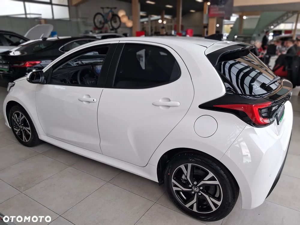 Toyota Yaris Hybrid 1.5 Style - 5
