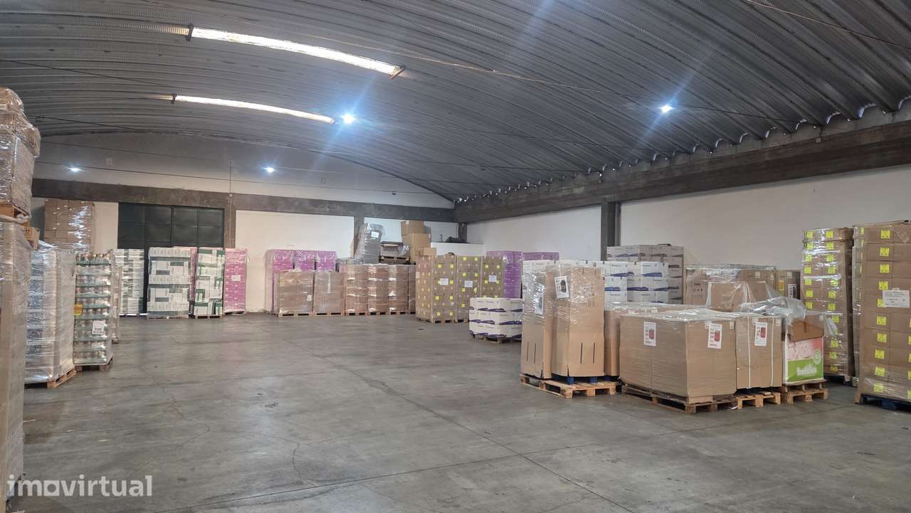 Armazém em Parque Industrial de Adaúfe - Grande imagem: 4/8