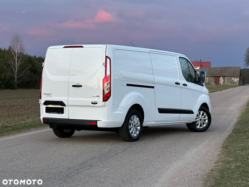 Ford Transit Custom - 8