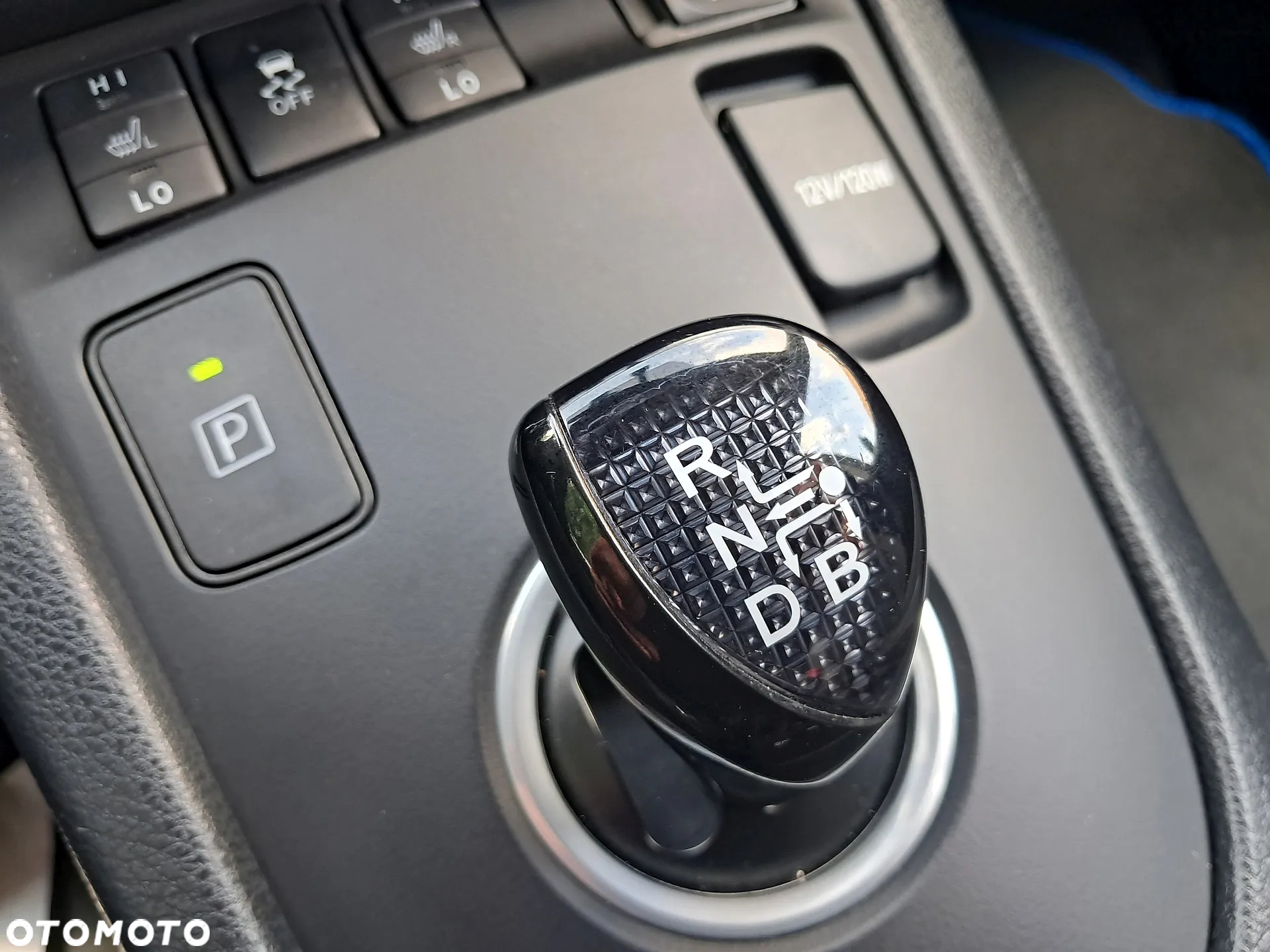 Toyota Auris - 24