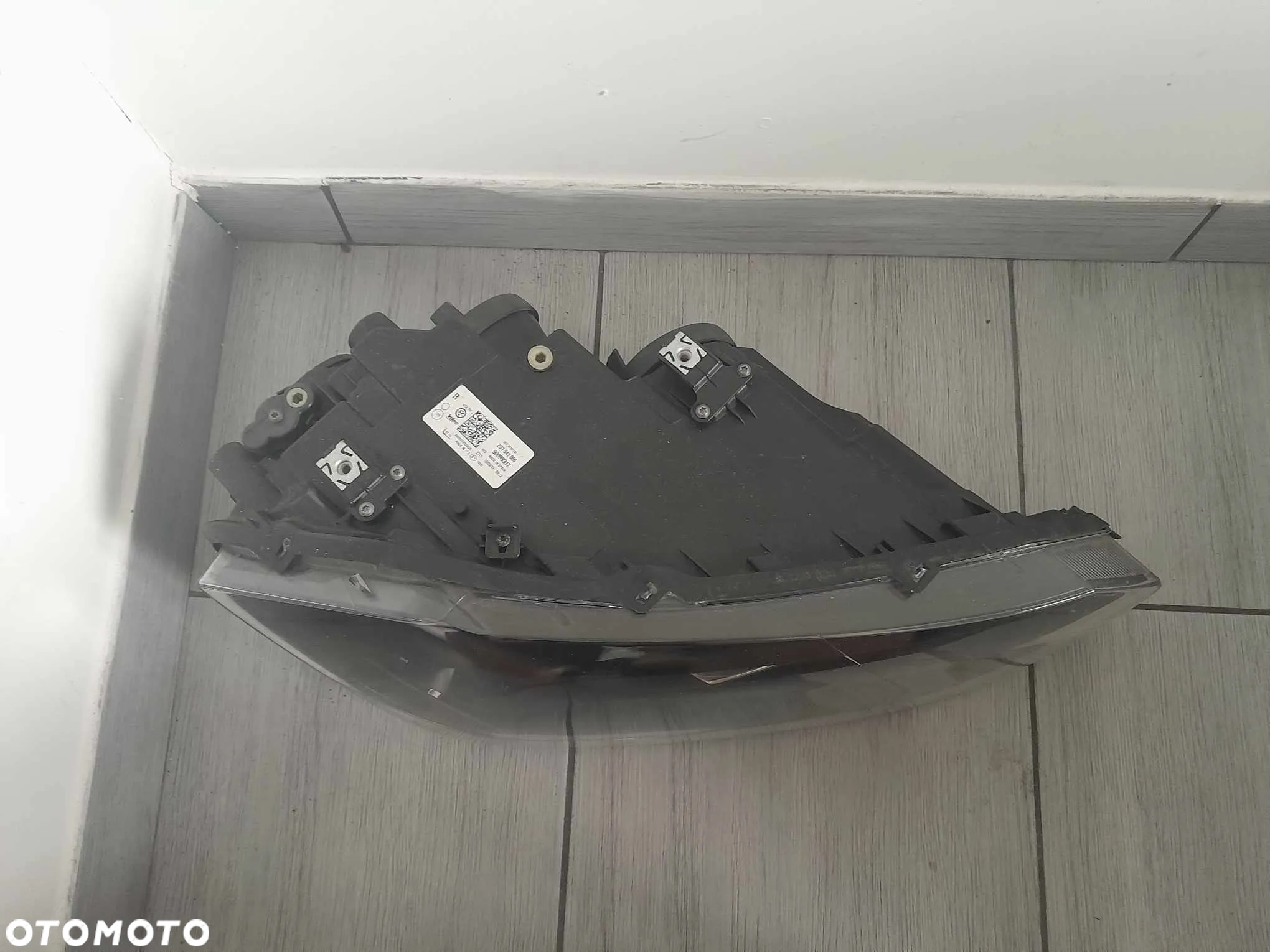 PRAWA LAMPA PRZEDNIA PRZÓD VW POLO 2G1 VI ZWYKŁA H7 2G1941006 - 4