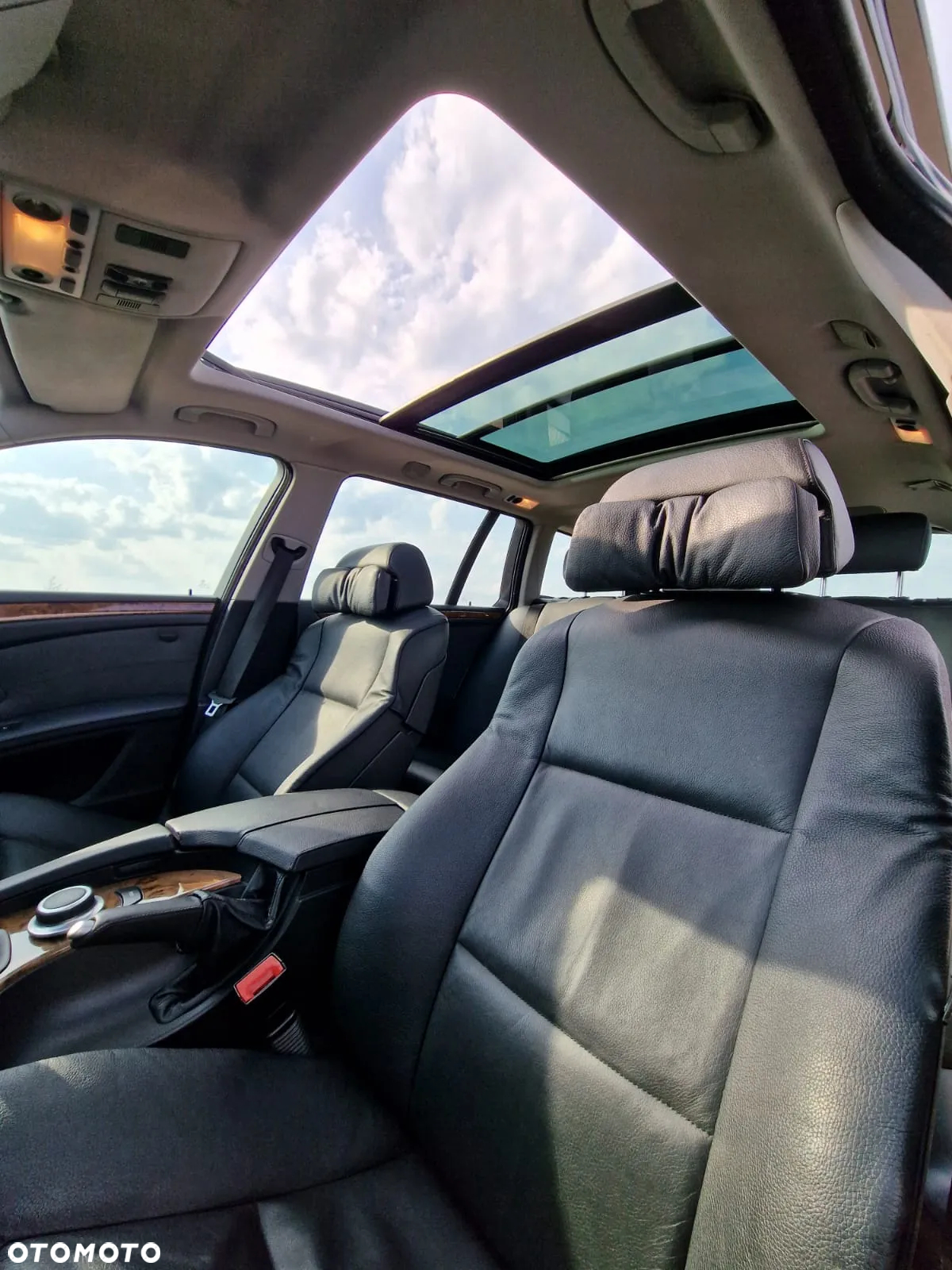 BMW Seria 5 530d Touring - 4