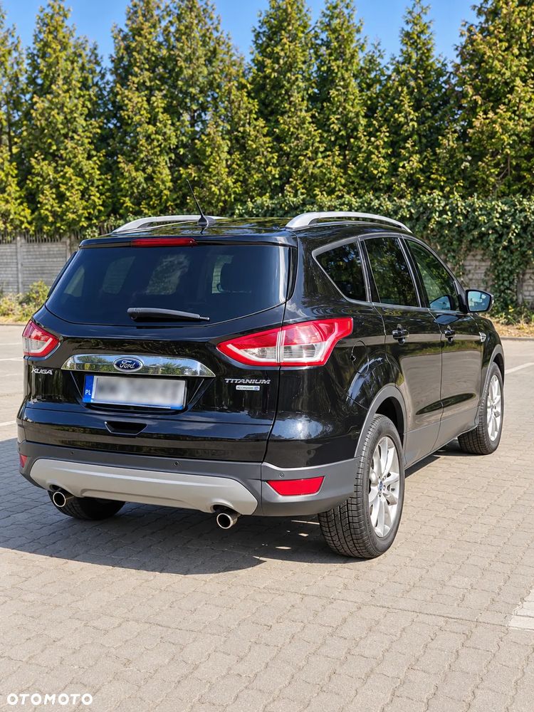 Ford Escape 2.0 EcoBoost AWD Titanium - 2