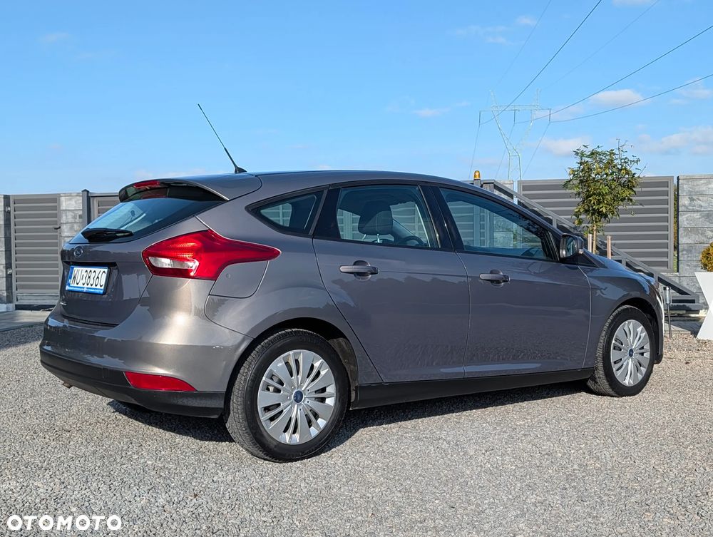 Ford Focus 1.6 Trend - 8