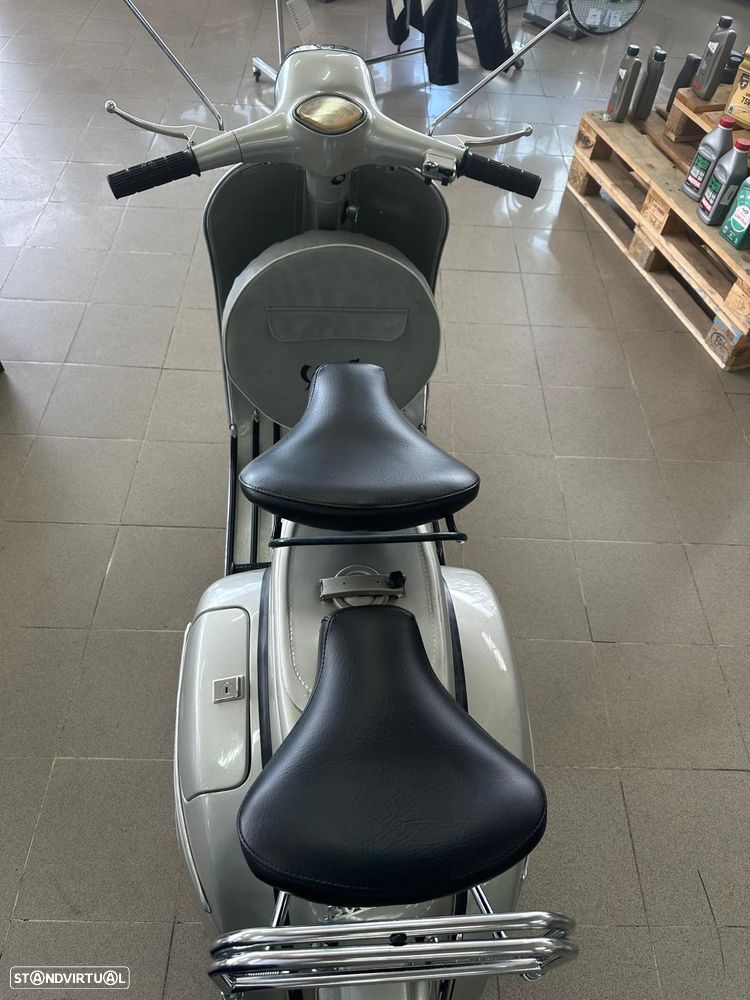 Vespa 150 Sprint - 12
