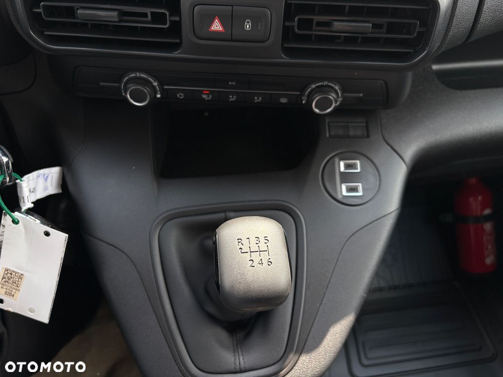 Toyota Proace CITY - 24