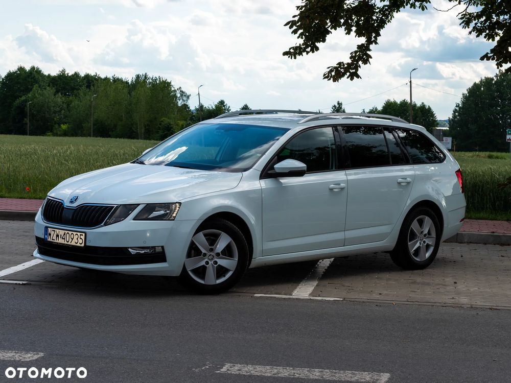 Skoda Octavia 2.0 TDI DSG Ambition - 25