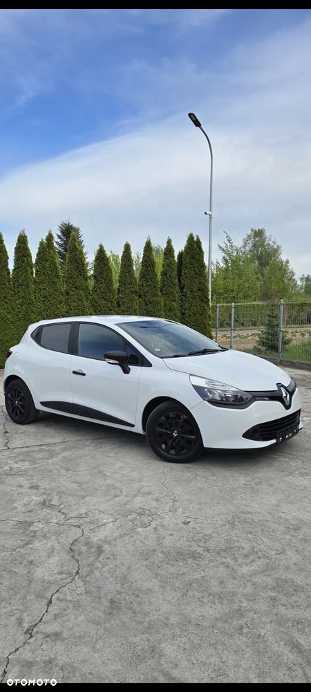 Renault Clio - 7