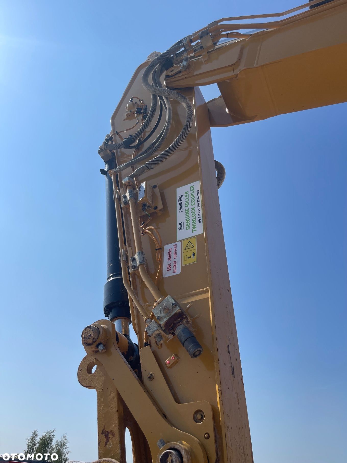 Caterpillar 320 - 13