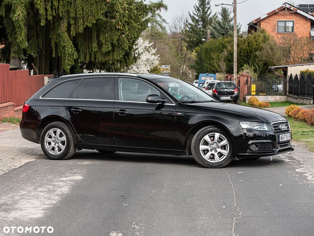 Audi A4 Avant - 10