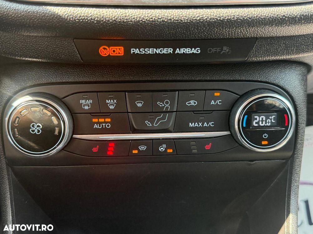 Ford Fiesta - 21