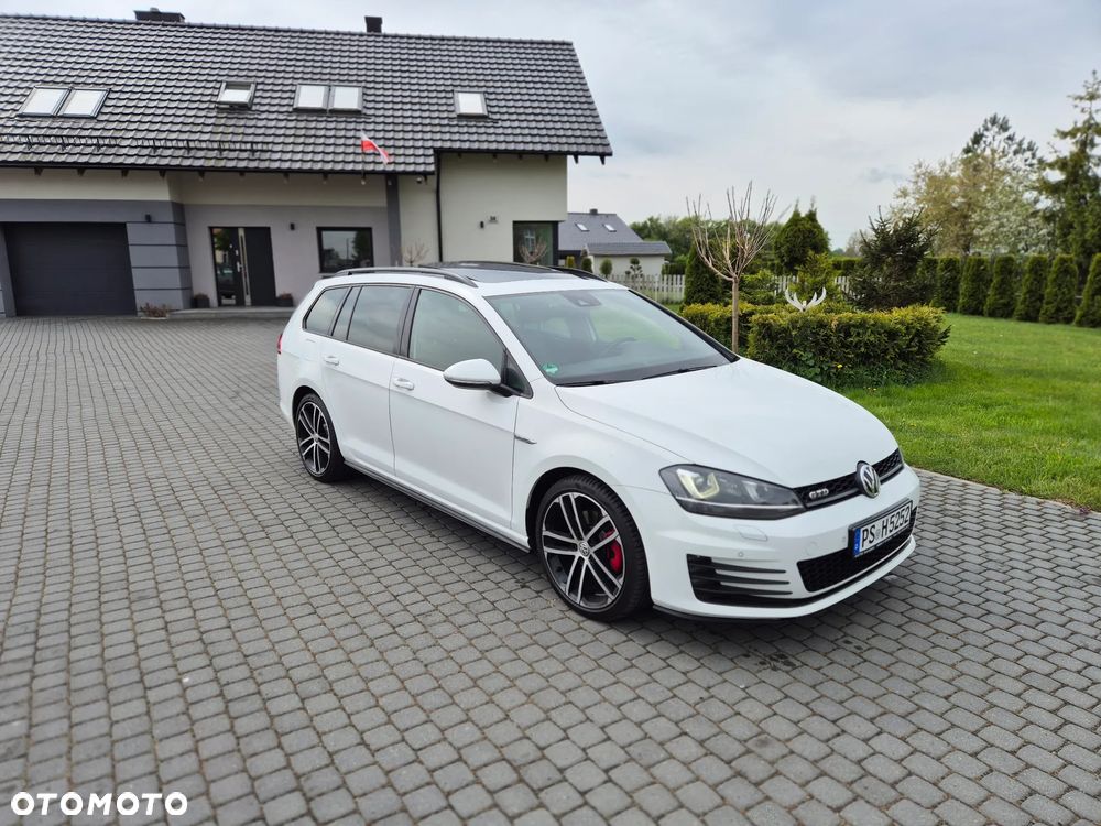 Volkswagen Golf GTD (BlueMotion Technology) - 22