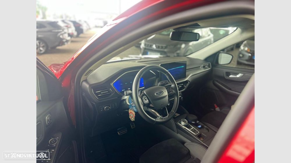 Ford Kuga 2.5 PHEV Active X — fotografia 5