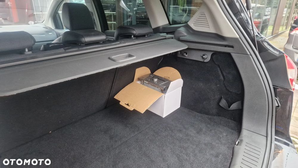 Ford Kuga 2.0 TDCi 2x4 Titanium - 15