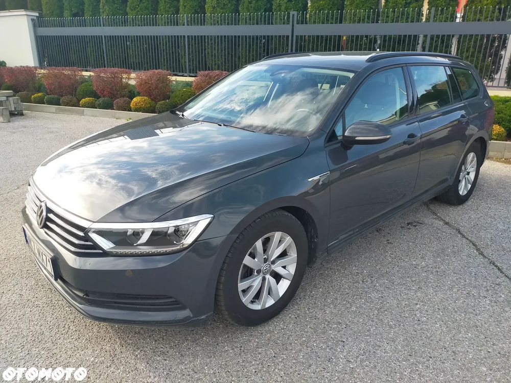Volkswagen Passat Variant - 2