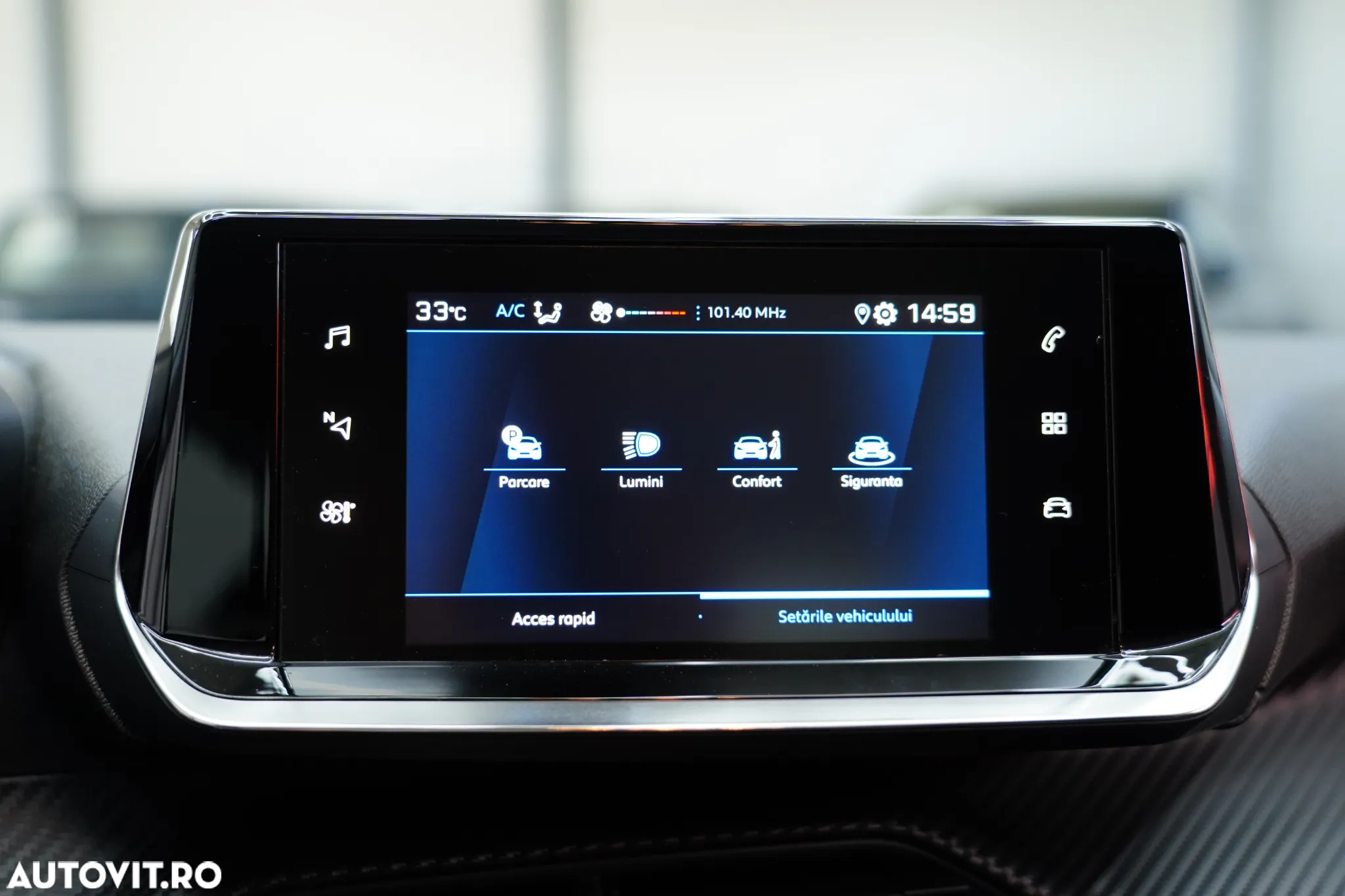 Peugeot 208 1.2 L PureTech STT Active - 14