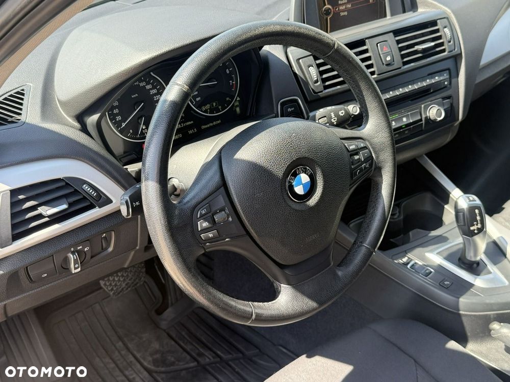 BMW Seria 1 - 27