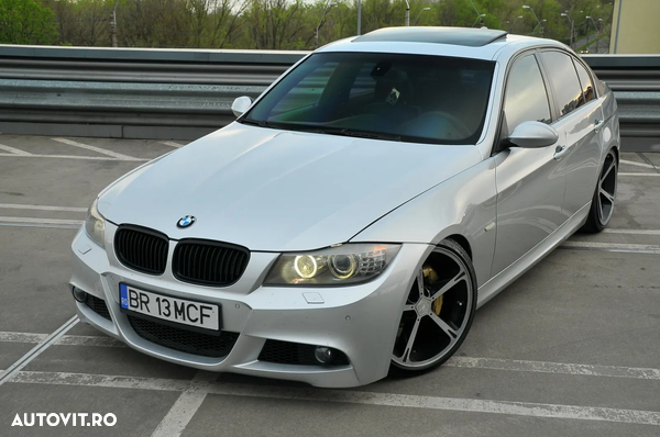 BMW Seria 3 335i Aut. Sport Line