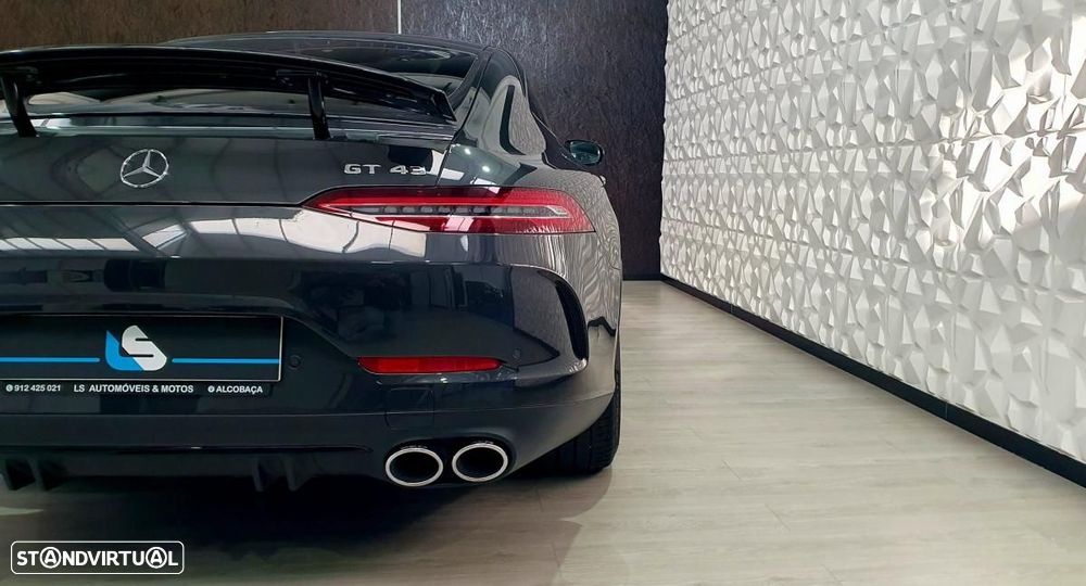 Mercedes-Benz AMG GT 43 4Matic+ Coupe Speedshift TCT 9G - 12