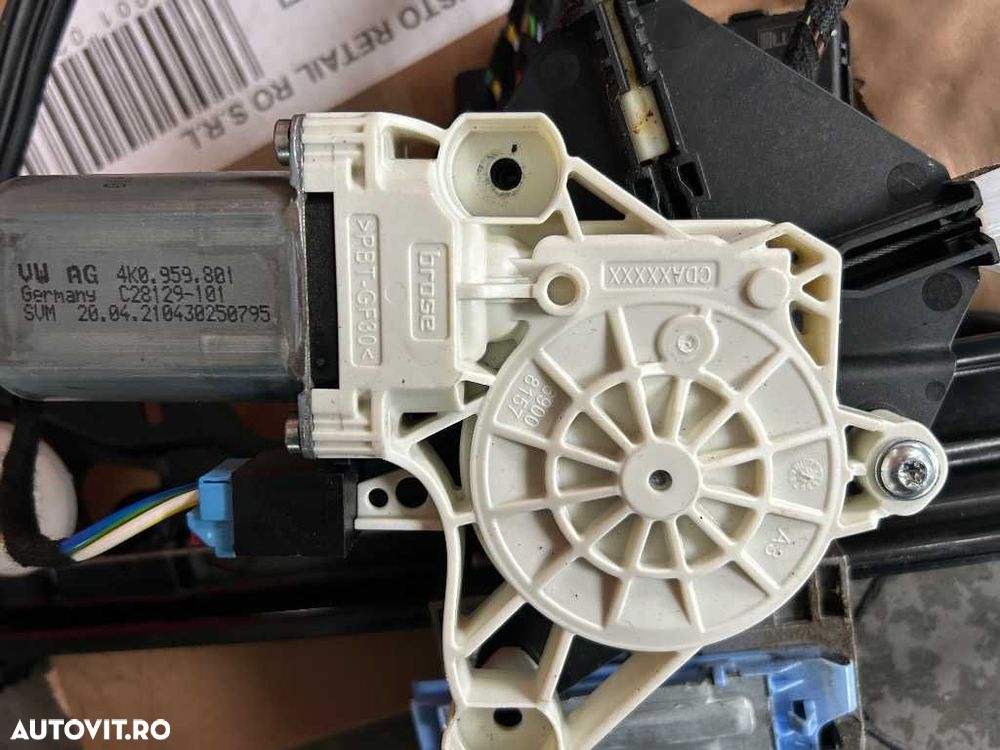 Macara geam dreapta fata cu motoras Audi A7 4K cod 4K8837462 4K0959801 - 2