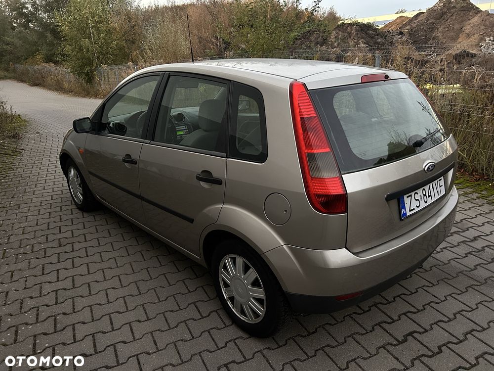 Ford Fiesta - 4