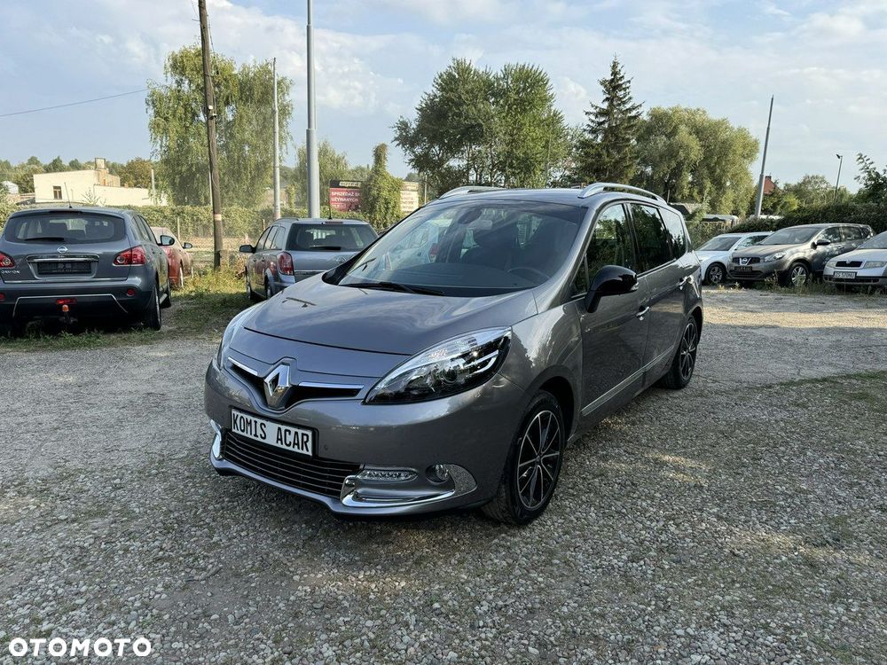 Renault Grand Scenic - 30