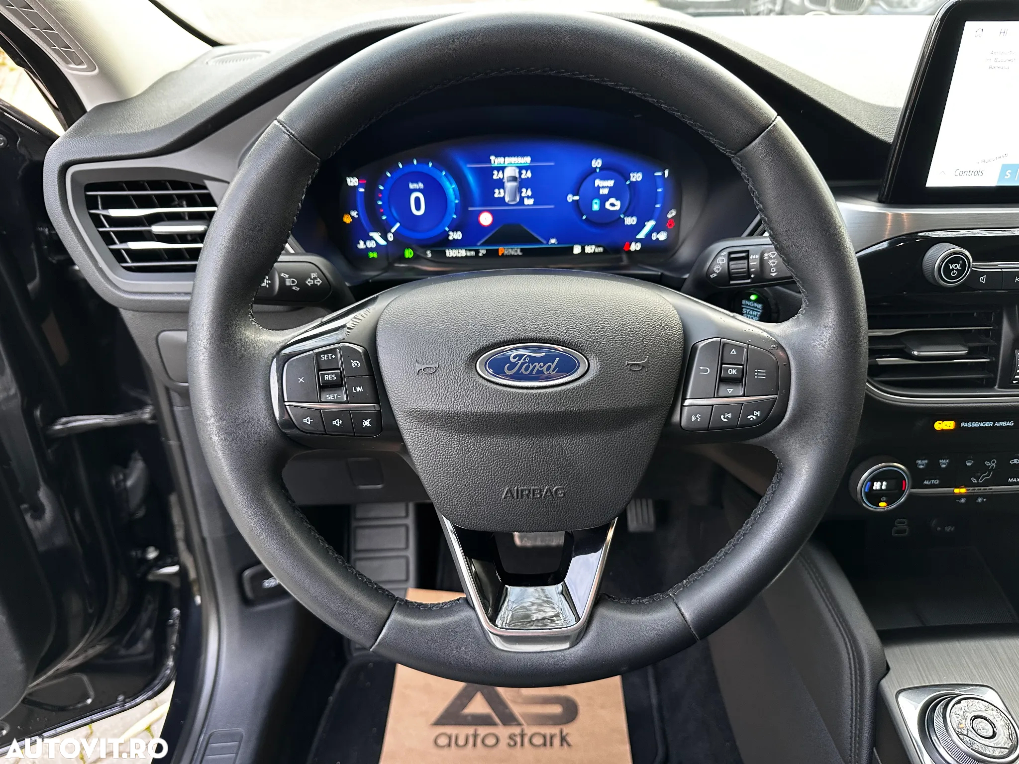 Ford Kuga 2.5 Duratec FHEV FWD Titanium - 23