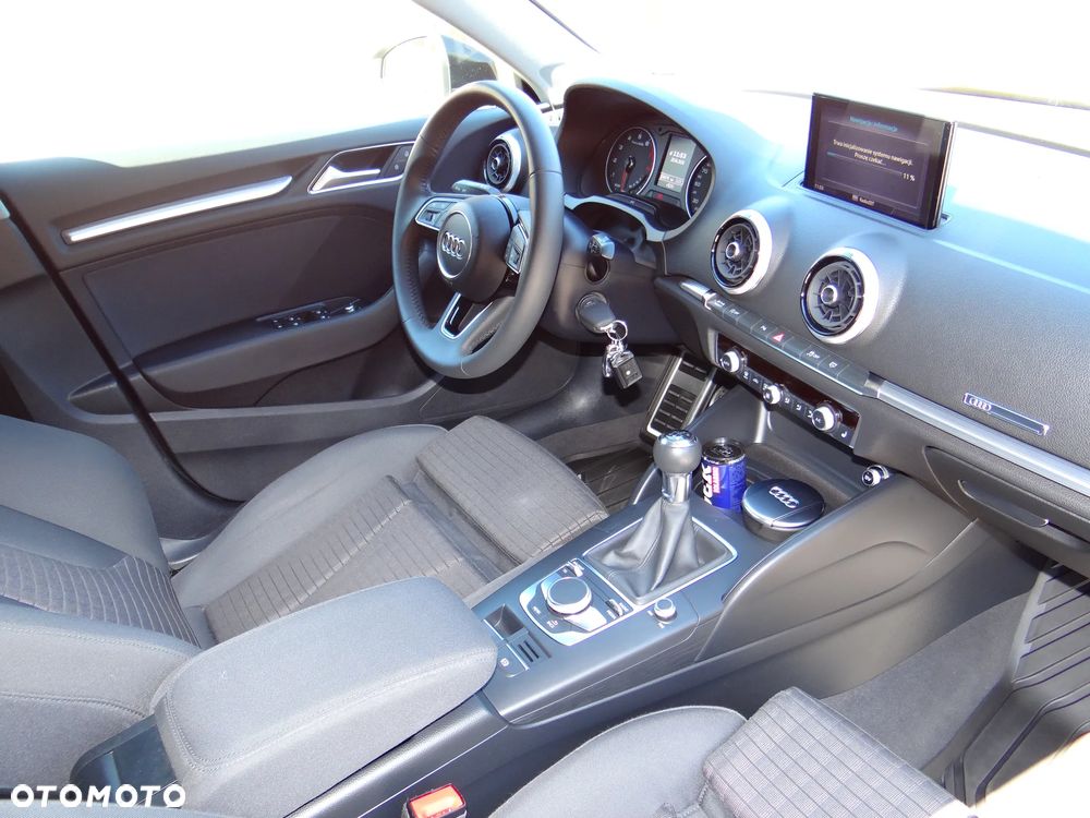 Audi A3 Sportback - 13