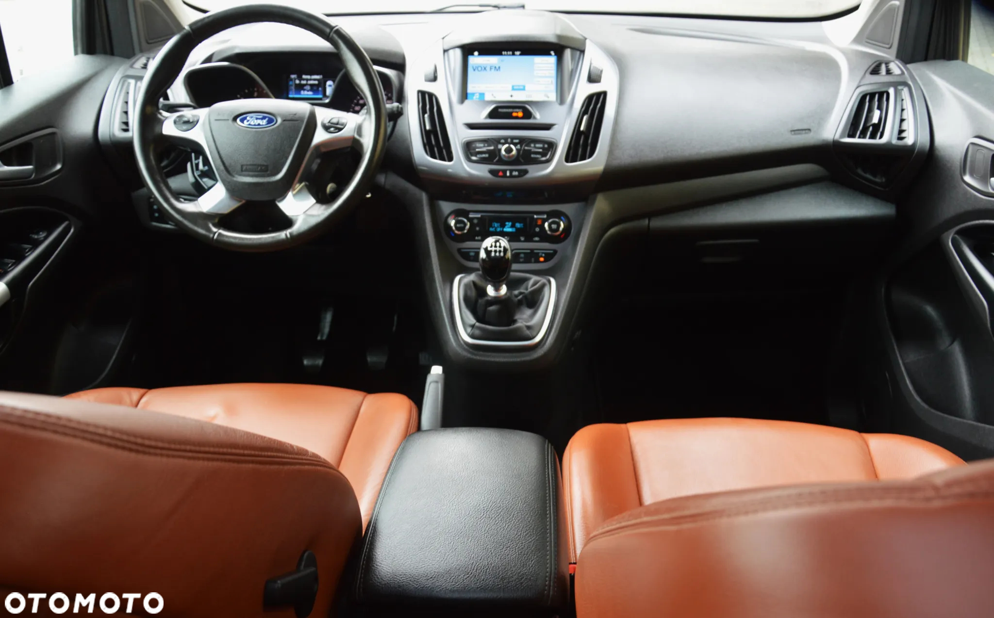 Ford Tourneo Connect - 18