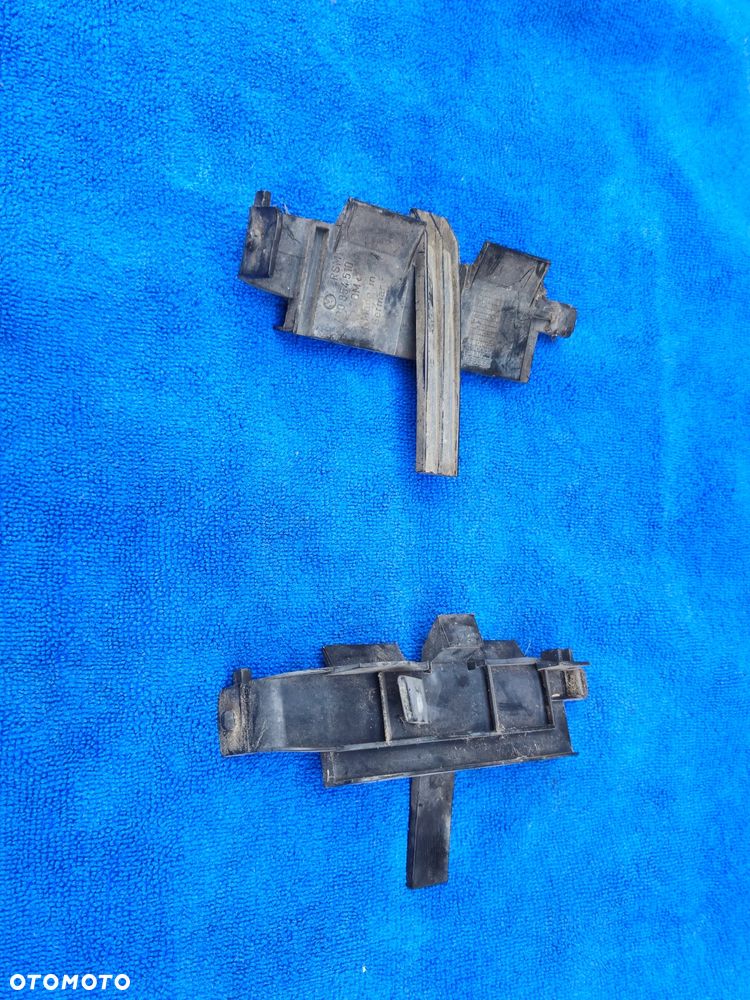 VW T4 Multivan ślizg blendy błotnika - 1