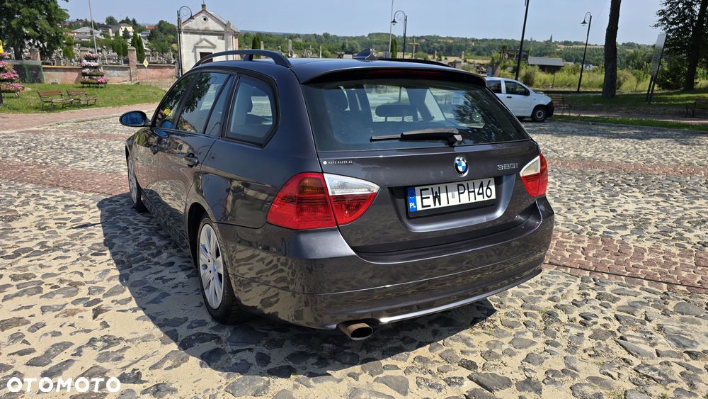BMW Seria 3 - 18