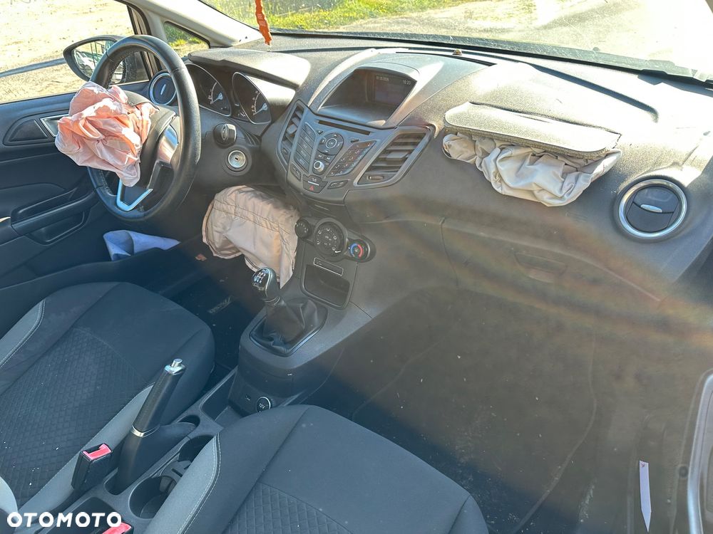 Ford Fiesta 1.5 TDCi Champions Edition - 9