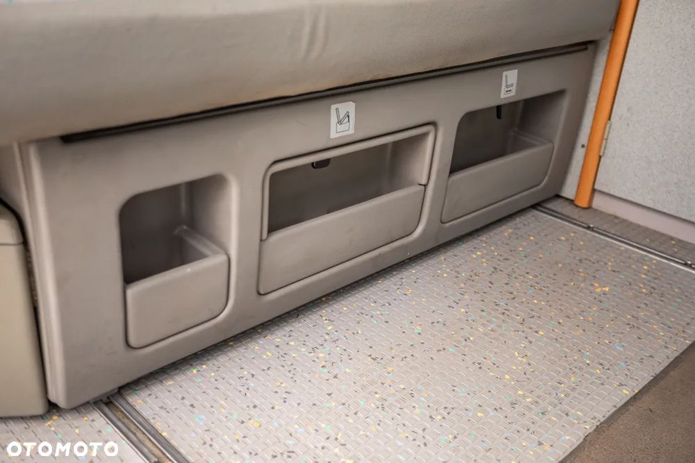 Volkswagen California - 20