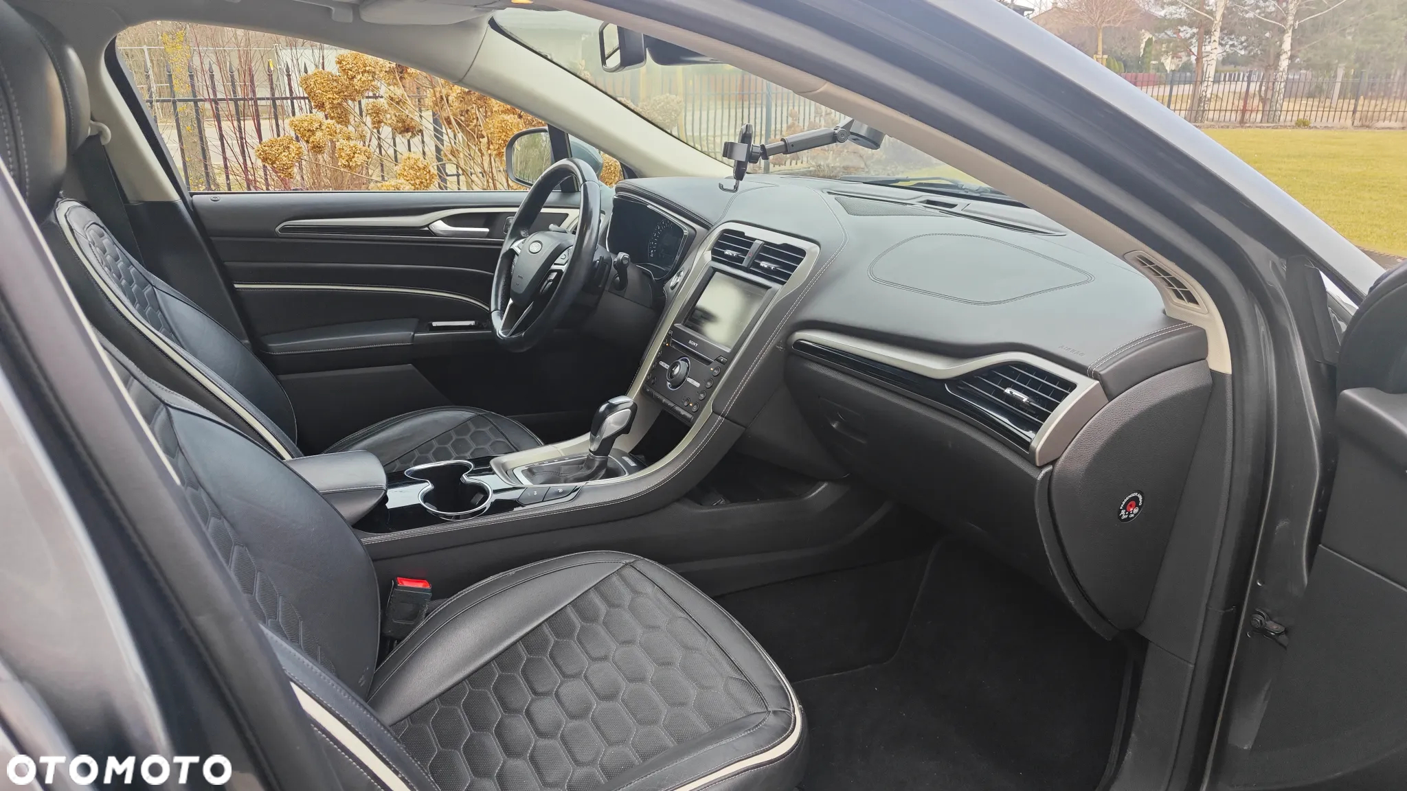 Ford Mondeo 2.0 TDCi Bi-Turbo PowerShift-Aut Vignale - 11