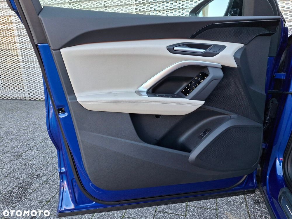 Audi Q5 Sportback - 8