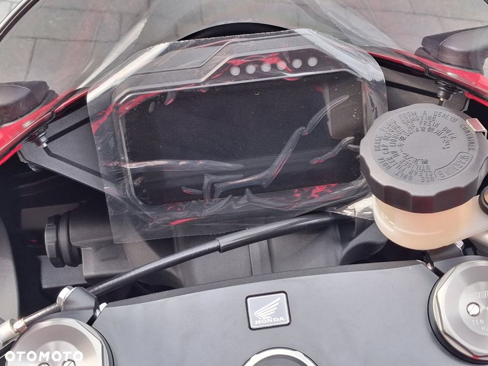 Honda CBR - 4