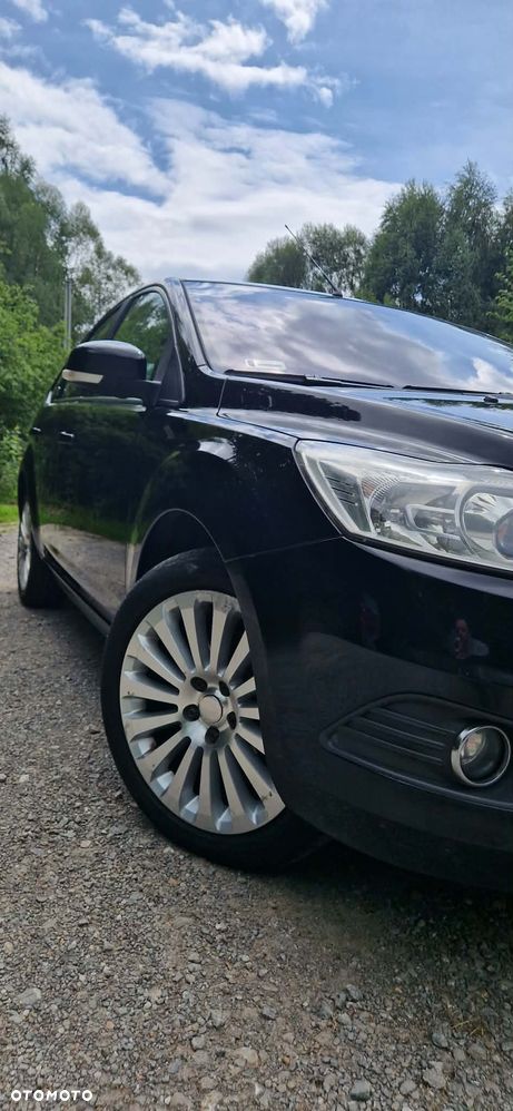 Ford Focus 2.0 Ghia - 6