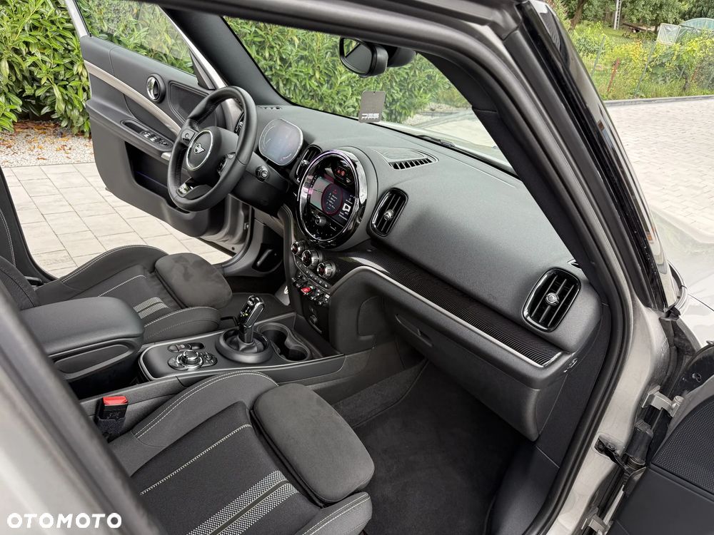MINI John Cooper Works - 17