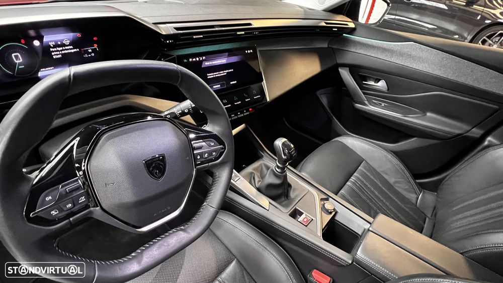 Peugeot 308 1.2 PureTech GT Line - 52