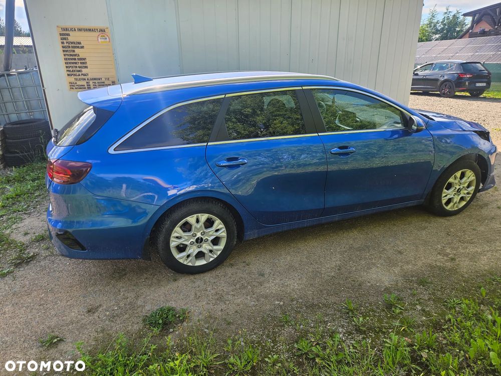 Kia Ceed - 5