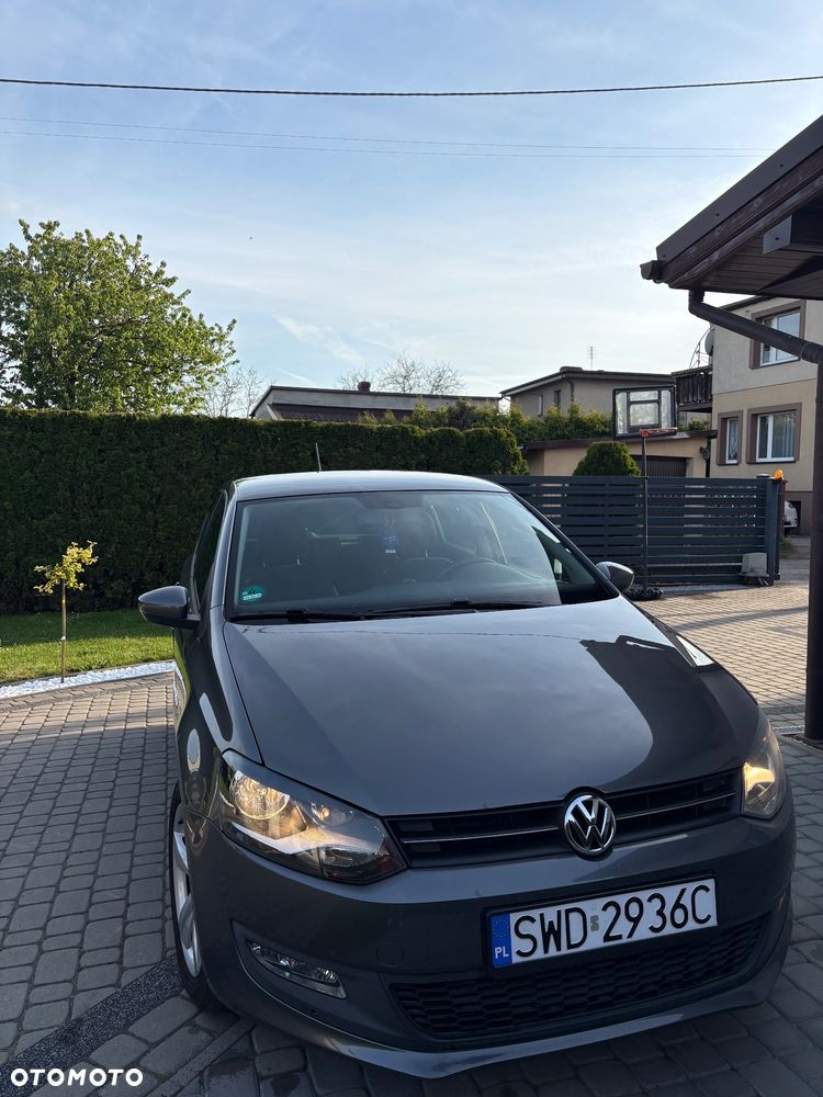 Volkswagen Polo - 2
